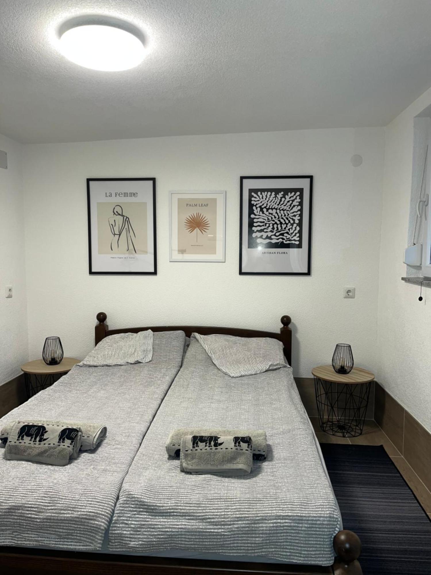 Studio Apartman Azra Kulen Vakuf Zewnętrze zdjęcie
