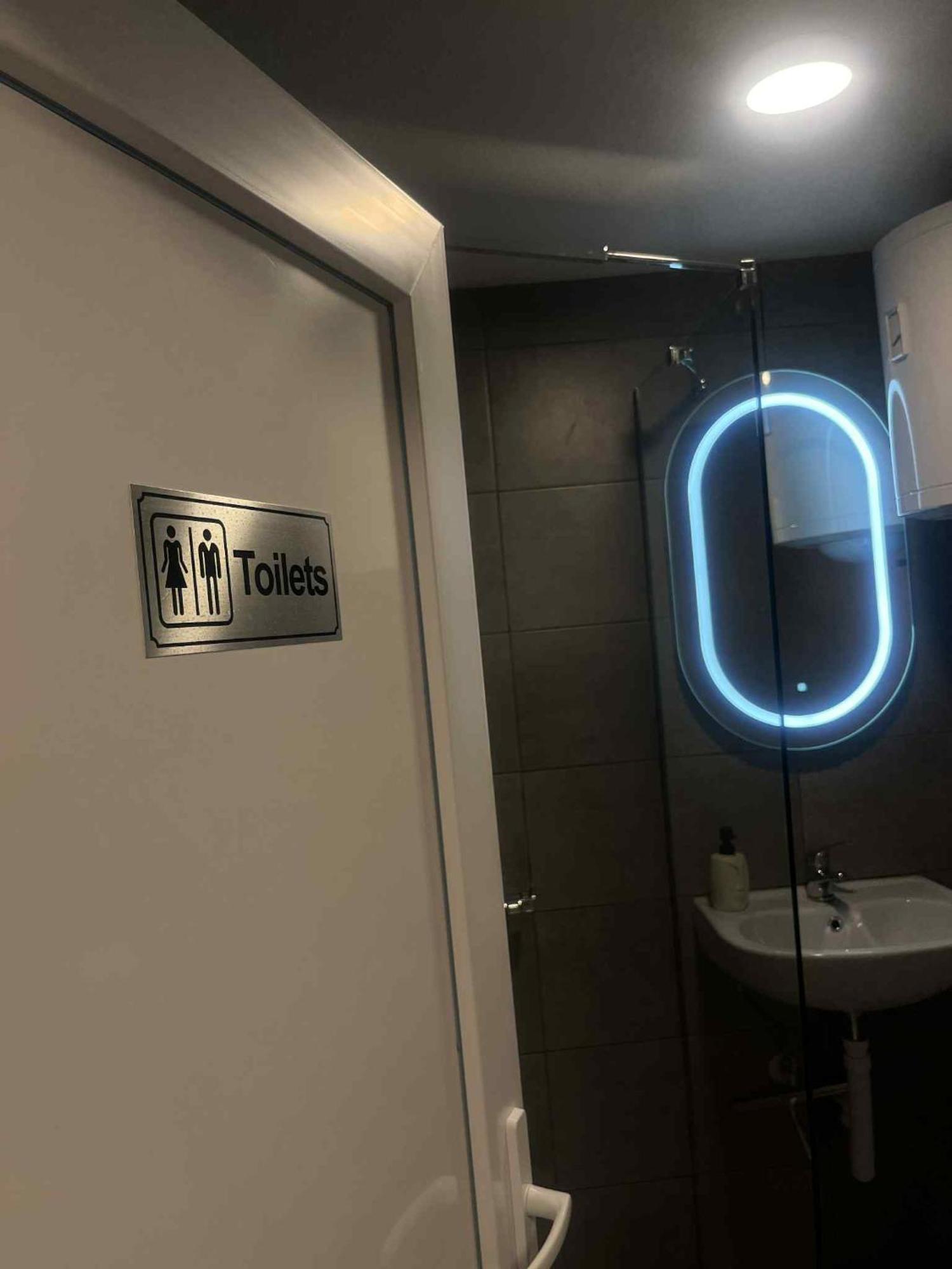 Studio Apartman Azra Kulen Vakuf Zewnętrze zdjęcie